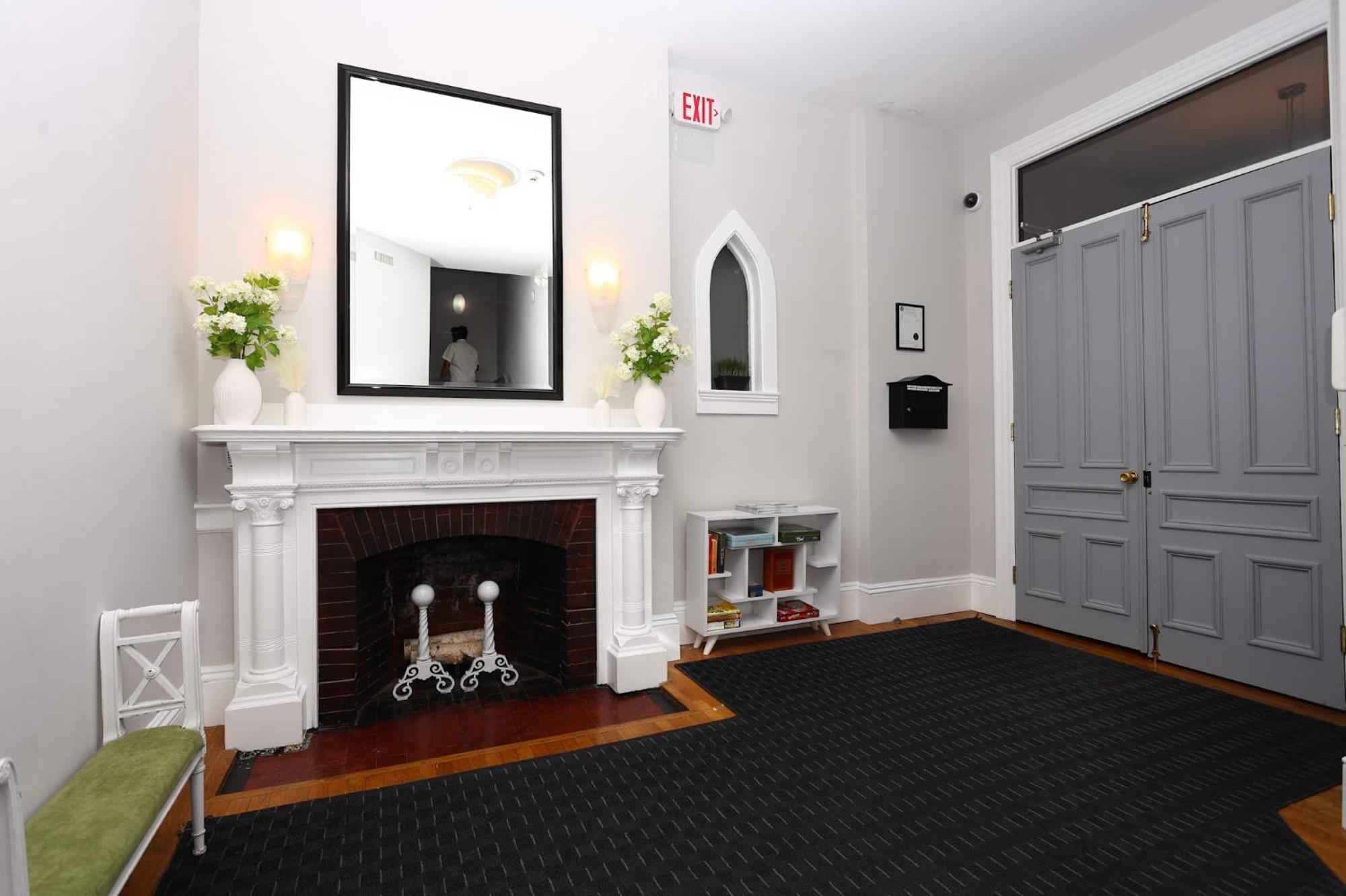 Large Stylish Newbury Street Studio W/ Kitchen Boston Luaran gambar