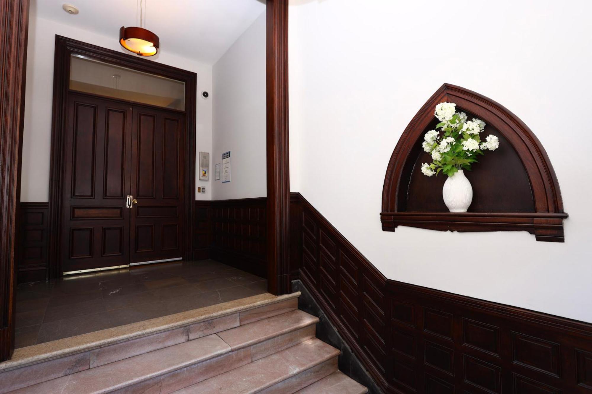 Large Stylish Newbury Street Studio W/ Kitchen Boston Luaran gambar