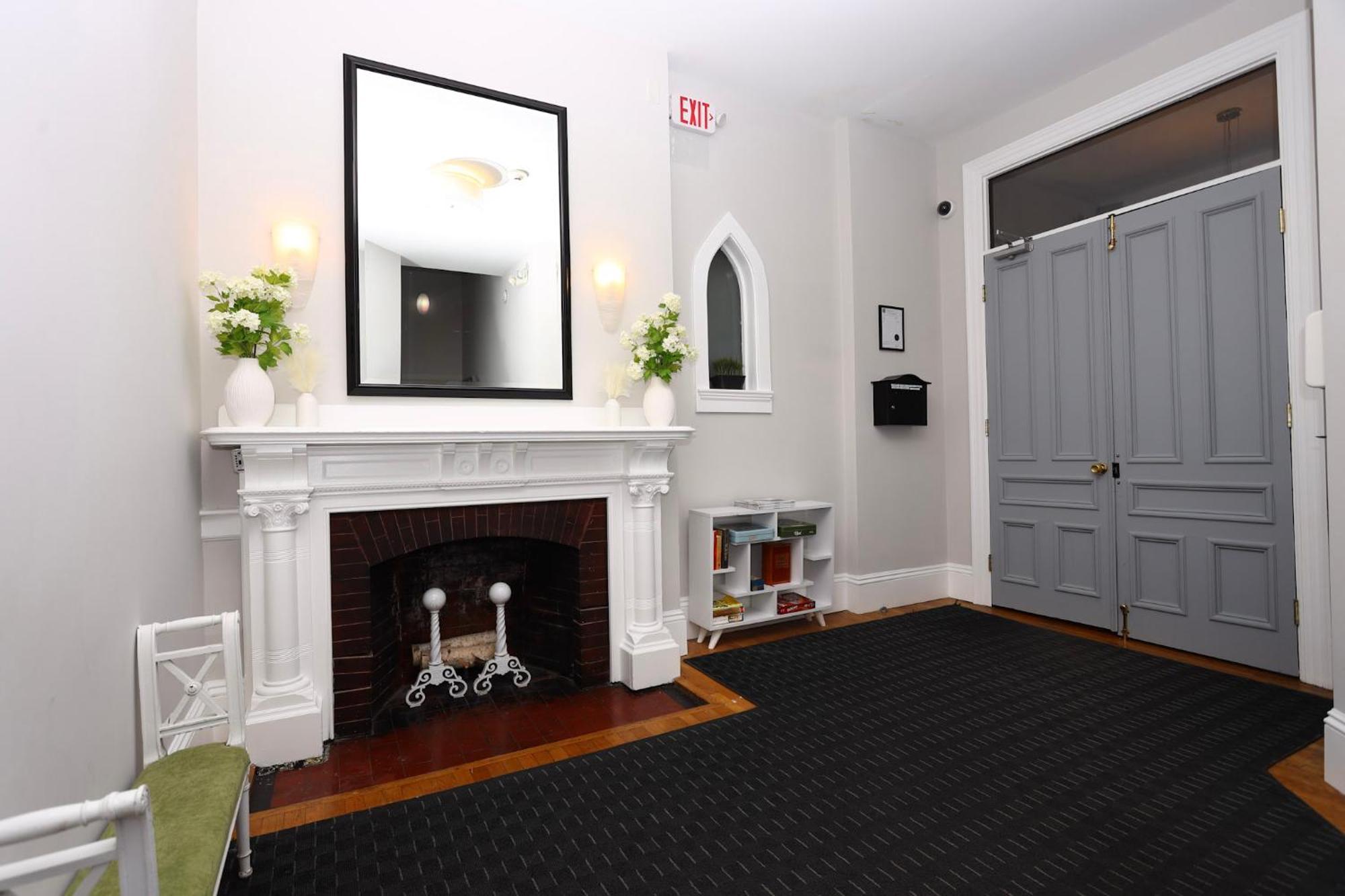 Large Stylish Newbury Street Studio W/ Kitchen Boston Luaran gambar